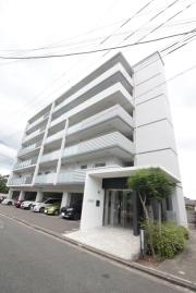 SEIZAN箱崎駅前