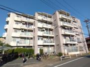 日暮里舎人西新井大師西駅まで徒歩9分