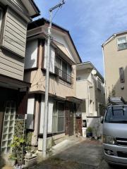 東寺尾一丁目貸家
