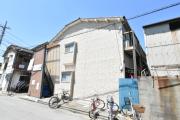 T-HOUSE