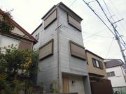 芥川町2丁目貸家