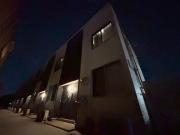 レオネクスト一津屋