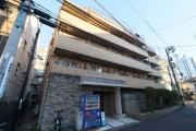 プレール・ドゥーク西新宿