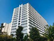 戸山ハイツ27号棟