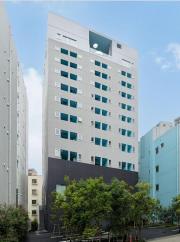 W-gates Tower