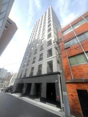 THE MAYFAIR