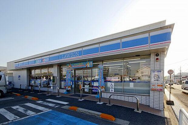 【コンビニエンスストア】ローソン　岩出西安上店まで991ｍ