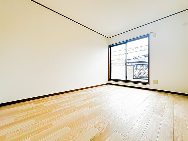 ホワイトベースの居室は、飽きが来ず家具やレイアウトが映えるお部屋です。2024/4/4撮影