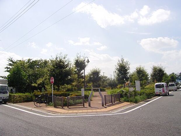 【公園】久保新田さくら公園まで687ｍ