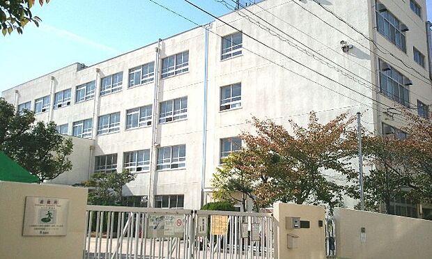 高槻市立土室小学校