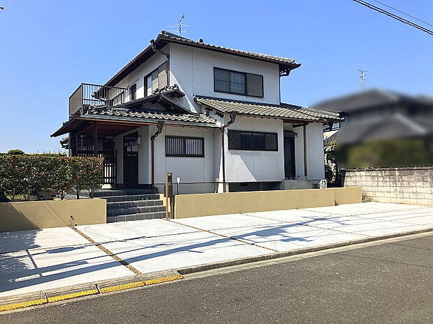             郡山ニュータウン住宅地内
  