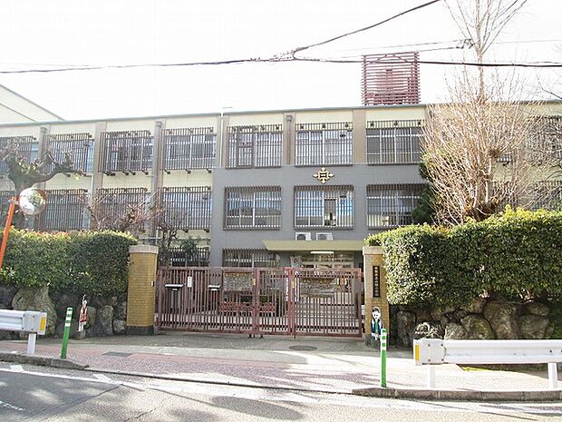 京都市立山階小学校
