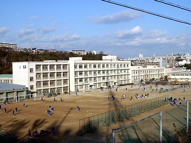 神戸市立舞子中学校