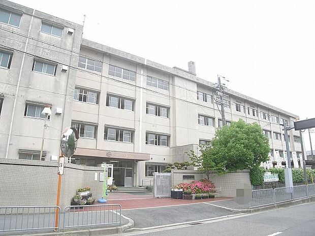 西宮市立深津小学校