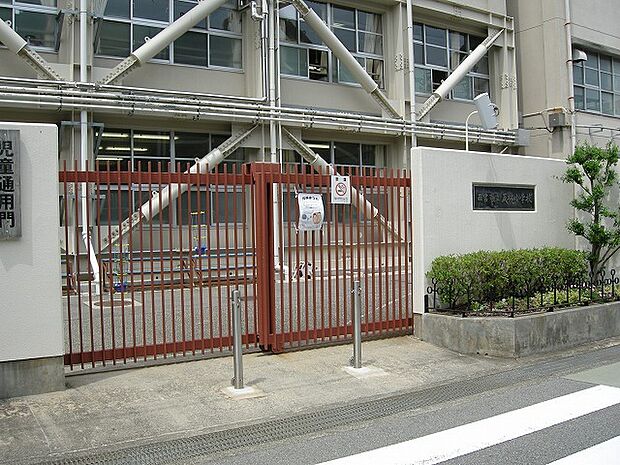 西宮市立瓦林小学校