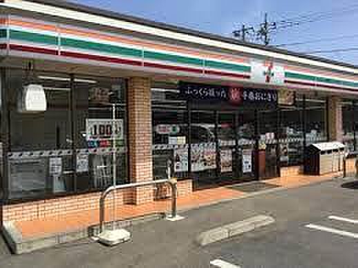 セブンイレブン東村山諏訪1丁目店まで約375m