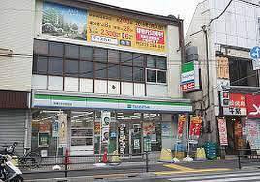 ファミリーマート武蔵小金井駅前店まで約172m