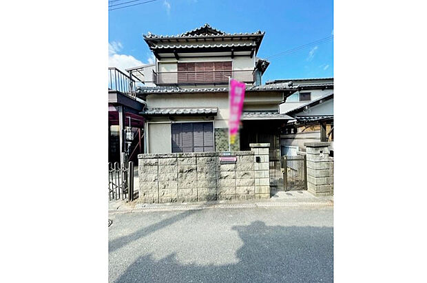             岸和田市門前町2丁目
  