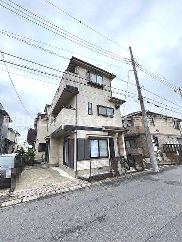             さいたま市北区宮原町中古戸建
  