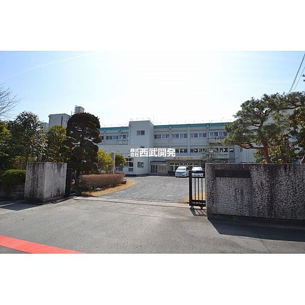 金子小学校