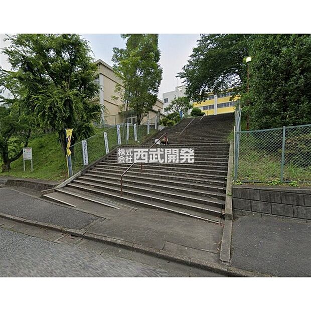 武蔵台小中学校