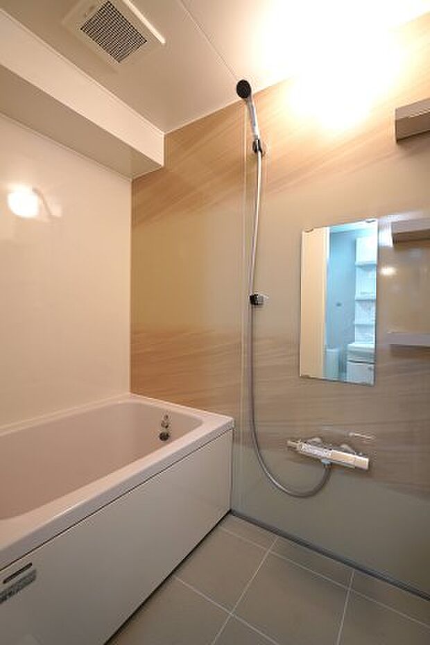 タカラ製ユニットバス　広ろ美ろ浴室