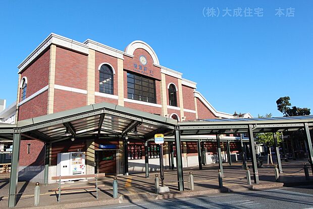 周辺環境:駅 2300m 東武東上線「若葉」駅 徒歩29分　駅近くに映画館や商業施設が入っているワカバウォークがございます 
