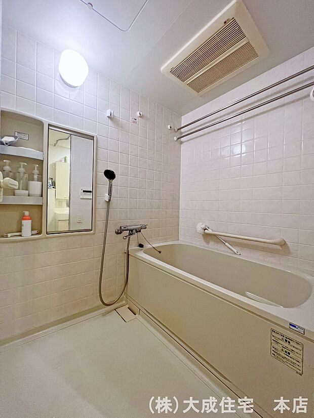 内装:雨の日のお洗濯に嬉しい浴室暖房換気乾燥機付き＾＾　現地写真2023.8.5撮影