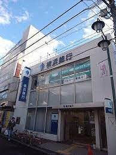 横浜銀行読売ランド駅（3950m）