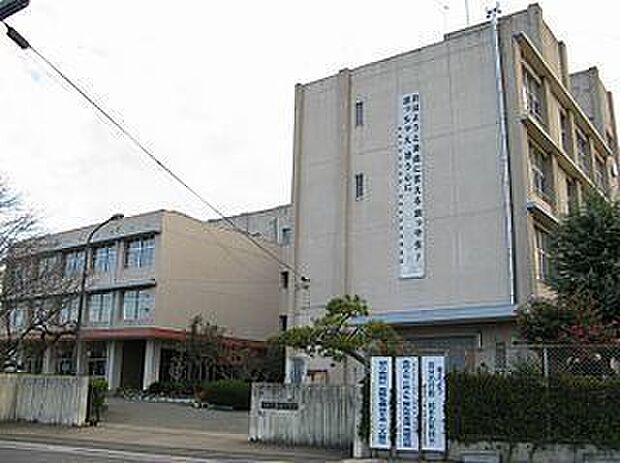 瀬田中学校 1935m
