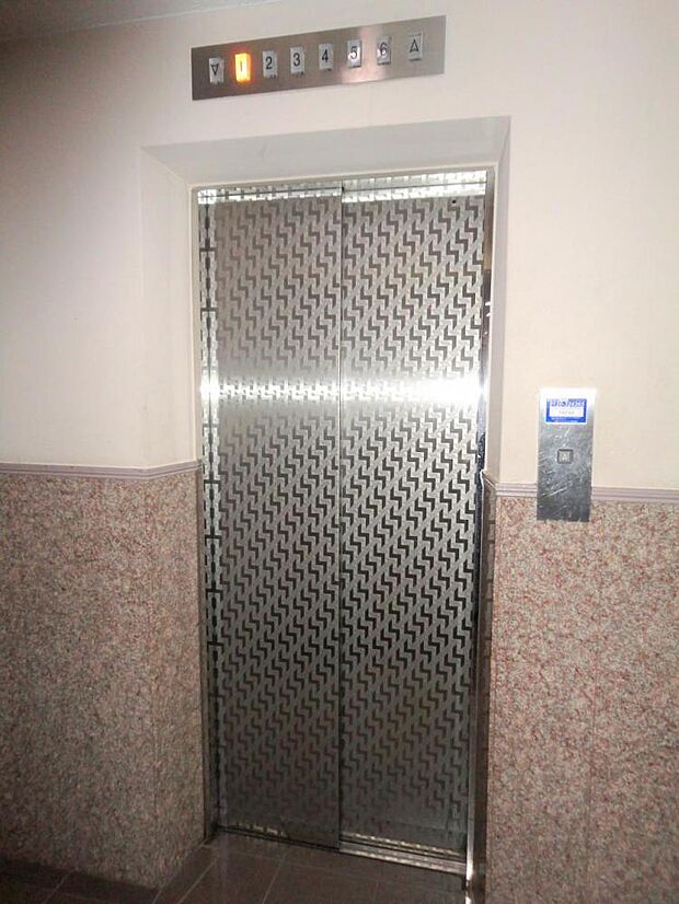 ■共有エレベーターもございます！