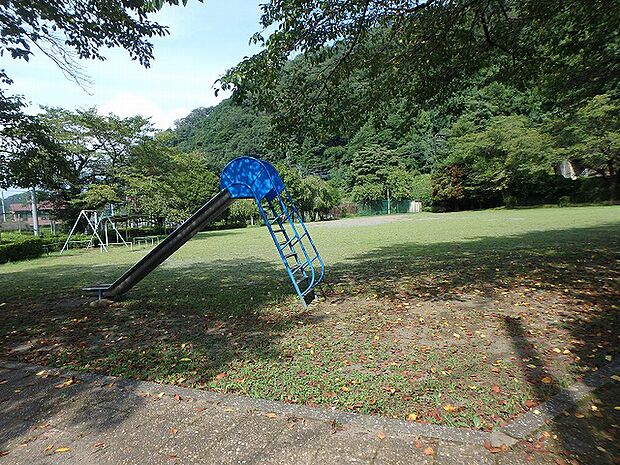 ■落合公園ー徒歩約3分