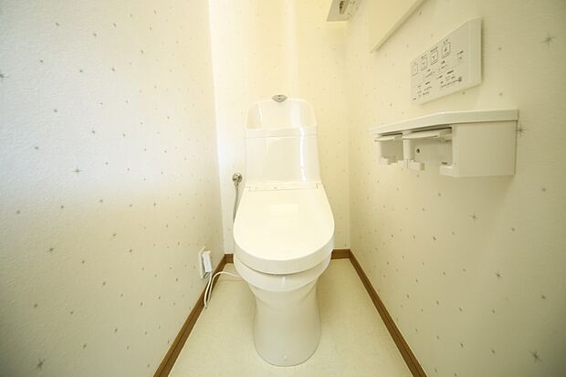 温水洗浄機能付きのトイレで、いつも快適に♪