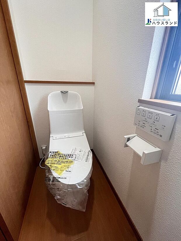 ２階　トイレ便器新規交換済♪