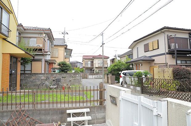 田園風景が味わえる土地に住みたい！海や山の見える自然豊かな土地に住みたい！などご要望に併せて当社営業がご提案させて頂きます。当社が抱えている数ある物件の中からお客様が納得する1件を一緒に探しましょう！