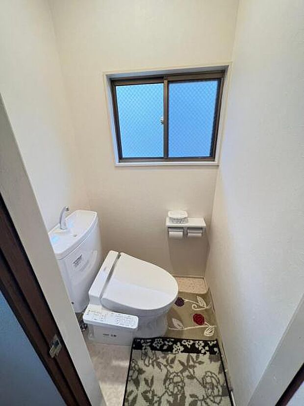 トイレは2階にもございます