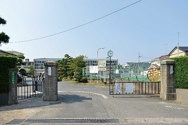 浜松市立広沢小学校（1710m）