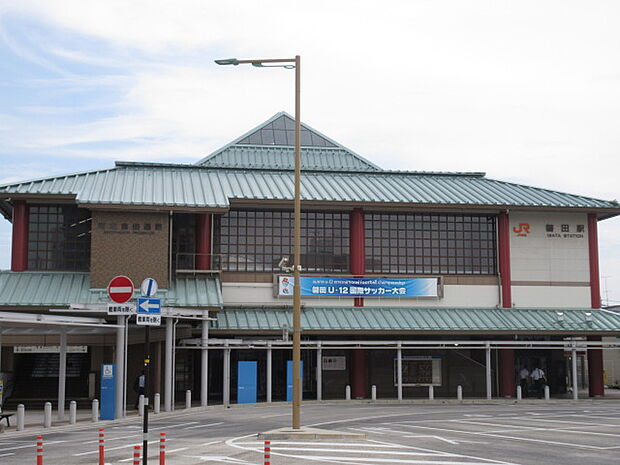 JR磐田駅（297m）