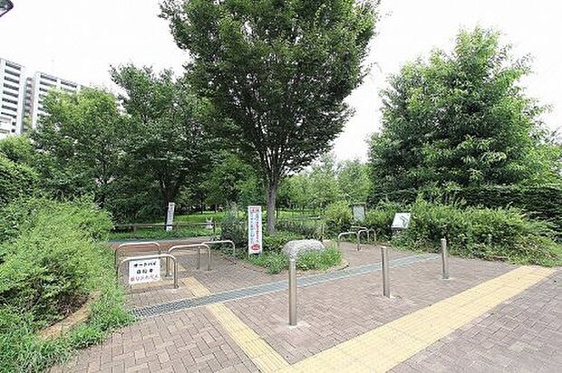 【公園】西東京いこいの森公園まで1590ｍ