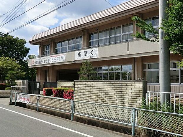 【中学校】熊谷市立富士見中学校まで2340ｍ