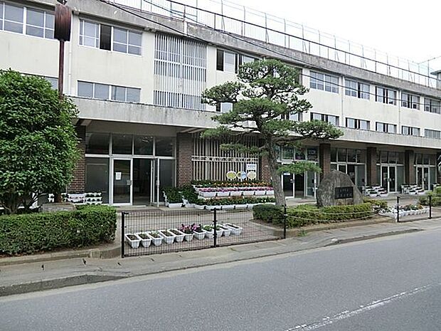 土浦小学校