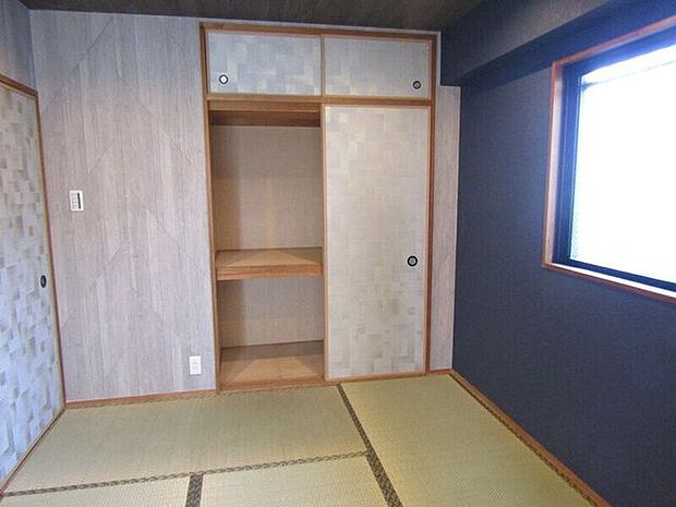 和室にも収納スペースをしっかり確保。一部屋あると何かと重宝する和室は客間としても使用できますよ♪