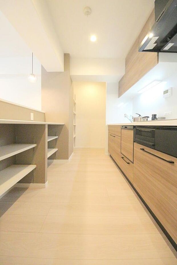 ■ゆったりとした広さのキッチンスペース