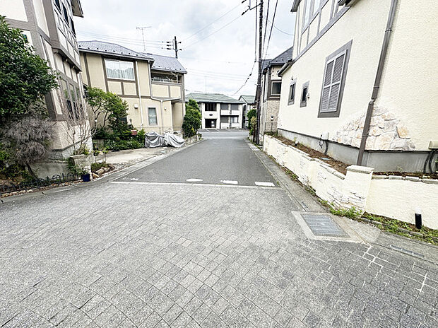             さいたま市見沼区中川
  