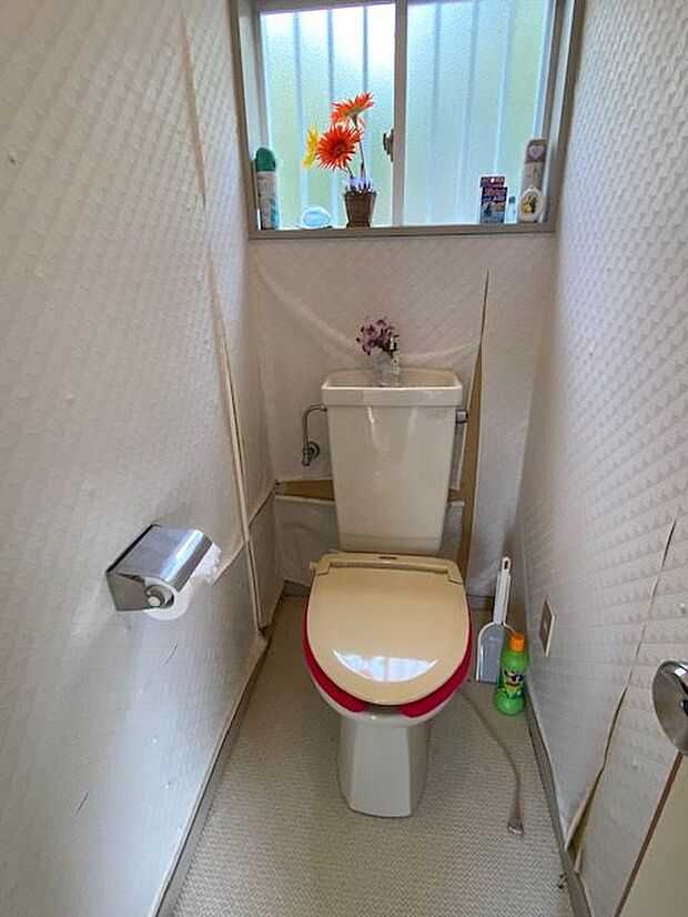 【トイレ】1階トイレ、リフォームが必要です