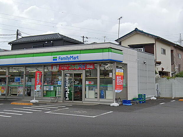 ファミリーマート鎌ヶ谷南初富店（384m）