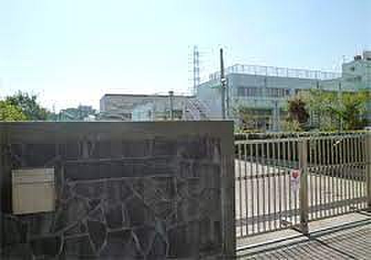 横浜市立矢向中学校　約140m 徒歩2分