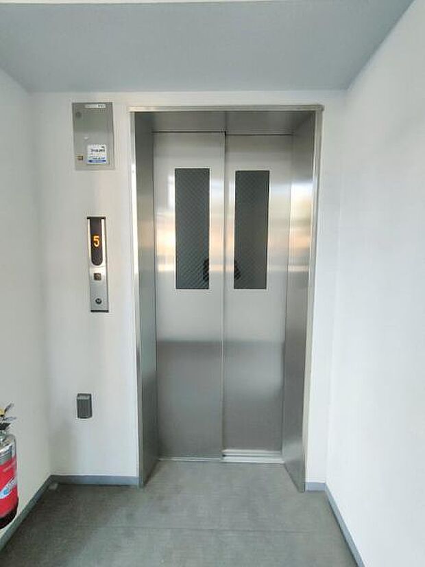 エレベーター完備