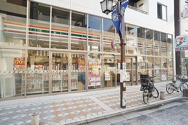 セブンイレブン横浜藤棚商店街店まで徒歩3分・250m