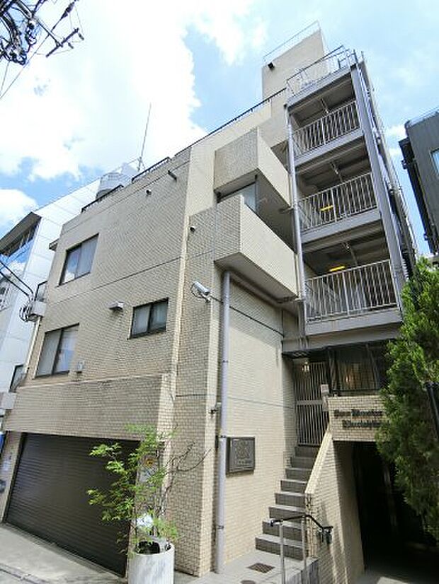 ライオンズマンション西新宿第8(1R) 3階の外観